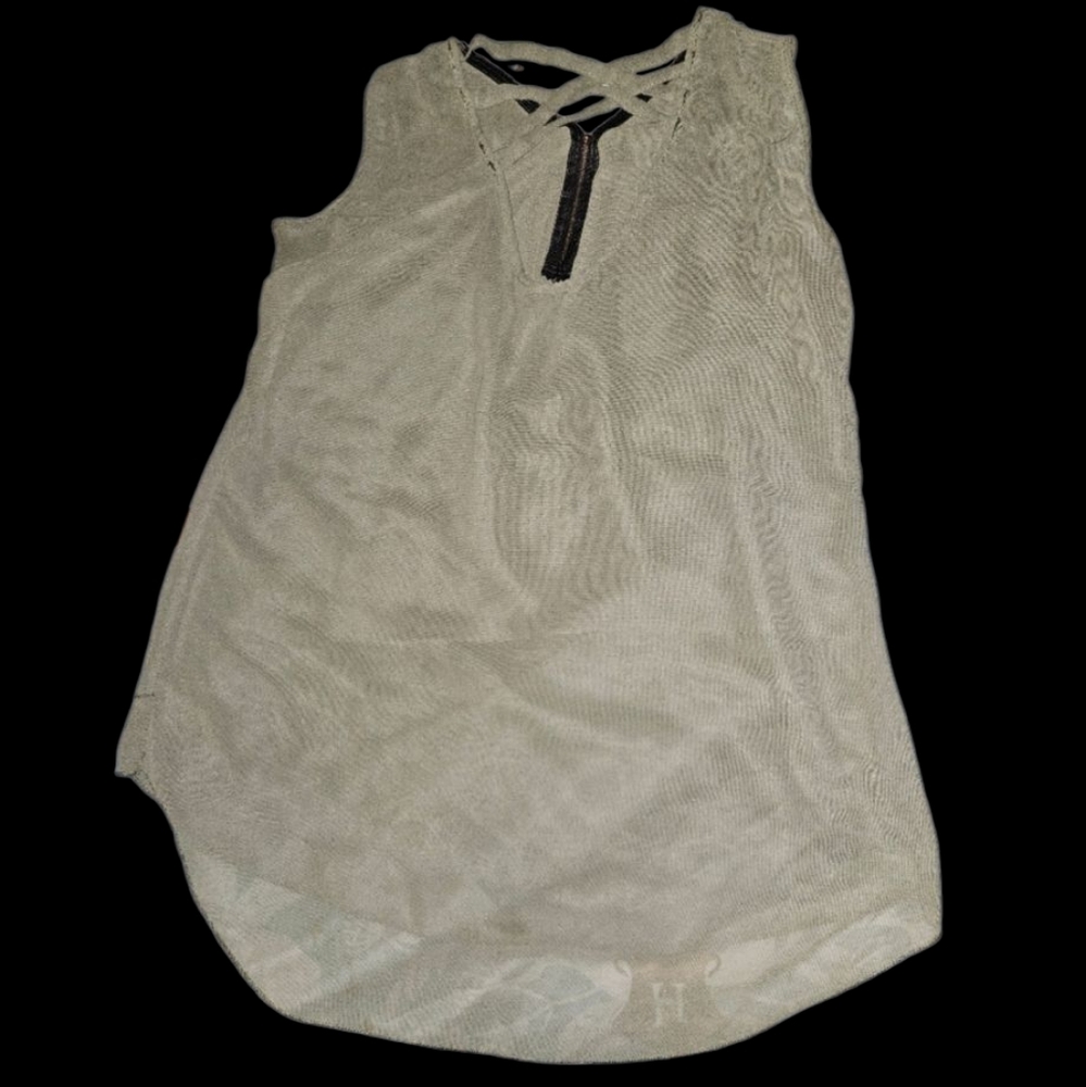 Chic Overlay Tank Plus Size - Picture 3 of 3